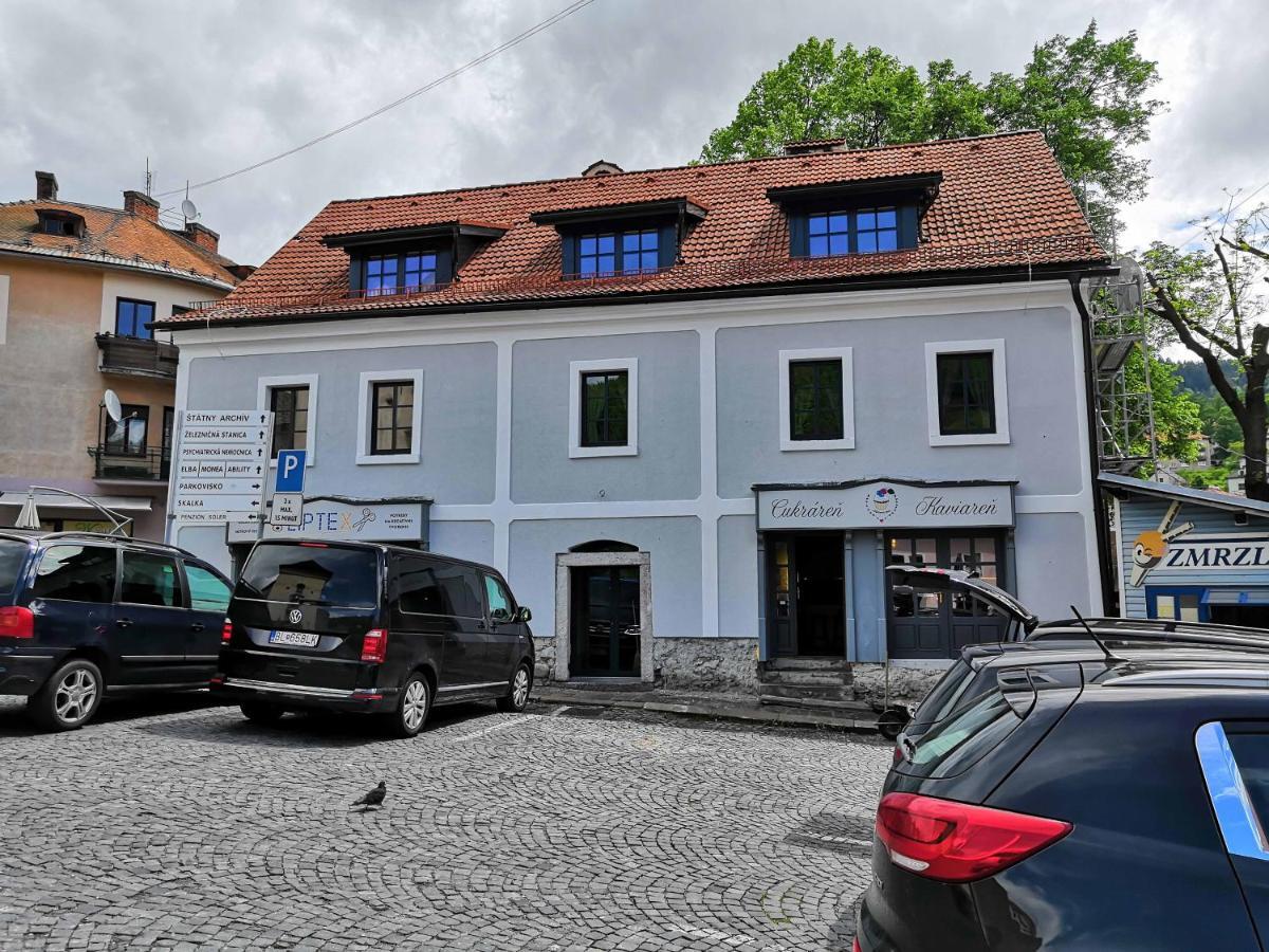 Barbakan Kremnica Bagian luar foto